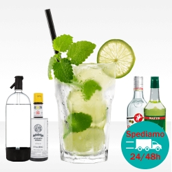 Mojito con rum pampero bianco, succo di lime, bitter angostura e seltz